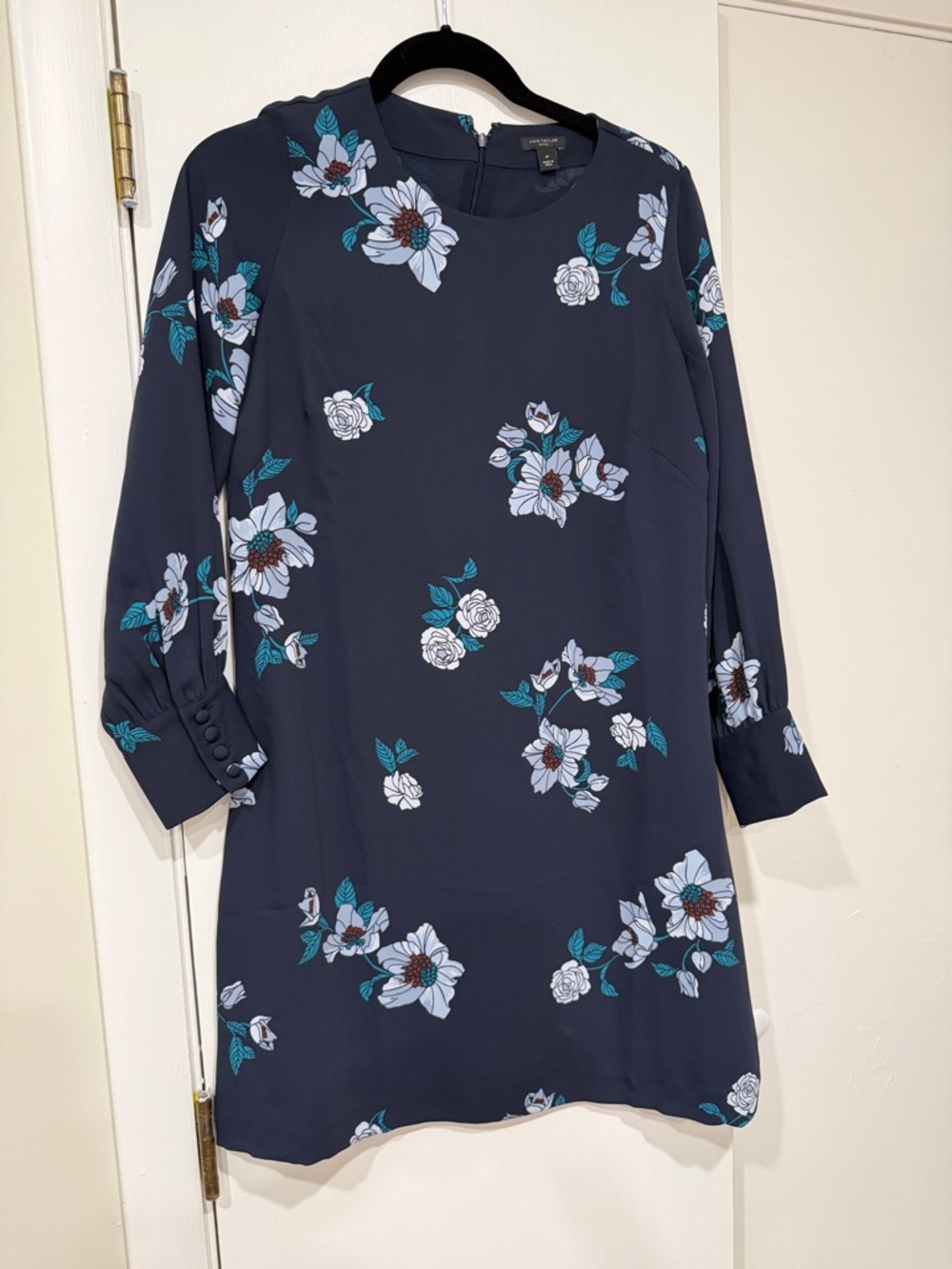 Ann Taylor Navy Floral Long-Sleeve Shift Dress